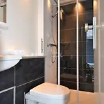 בית נופש Cozy Floating Boatlodge 