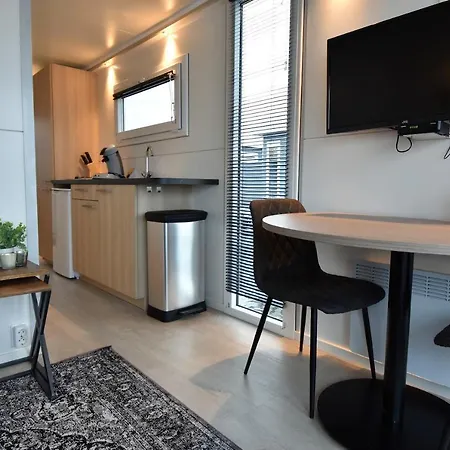 Dom wakacyjny Cozy Floating Boatlodge Het Vrijthof
