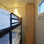 Cozy Floating Boatlodge Het Vrijthof *
